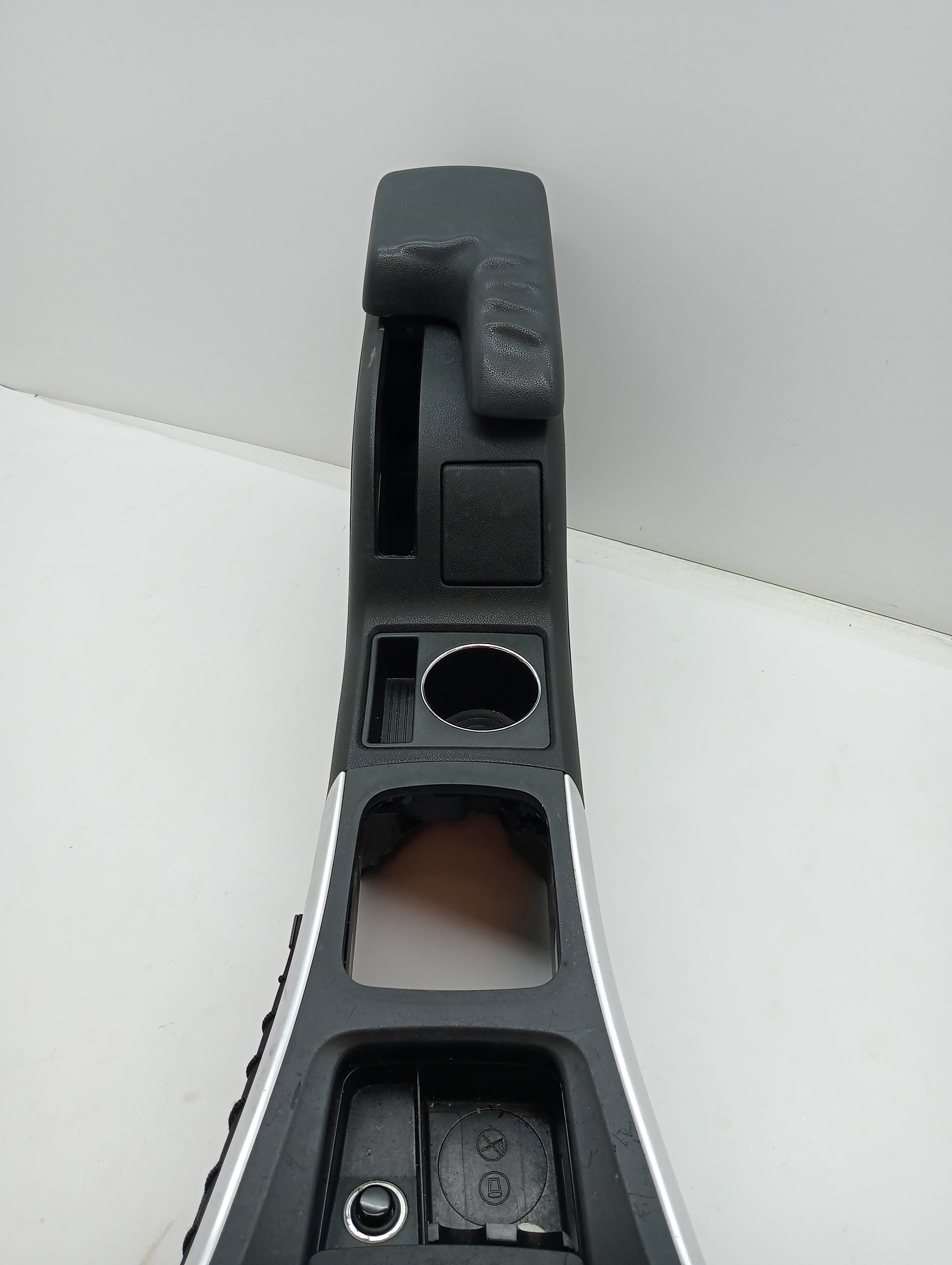 Consola central MERCEDES-BENZ CLASE B (W245) 3