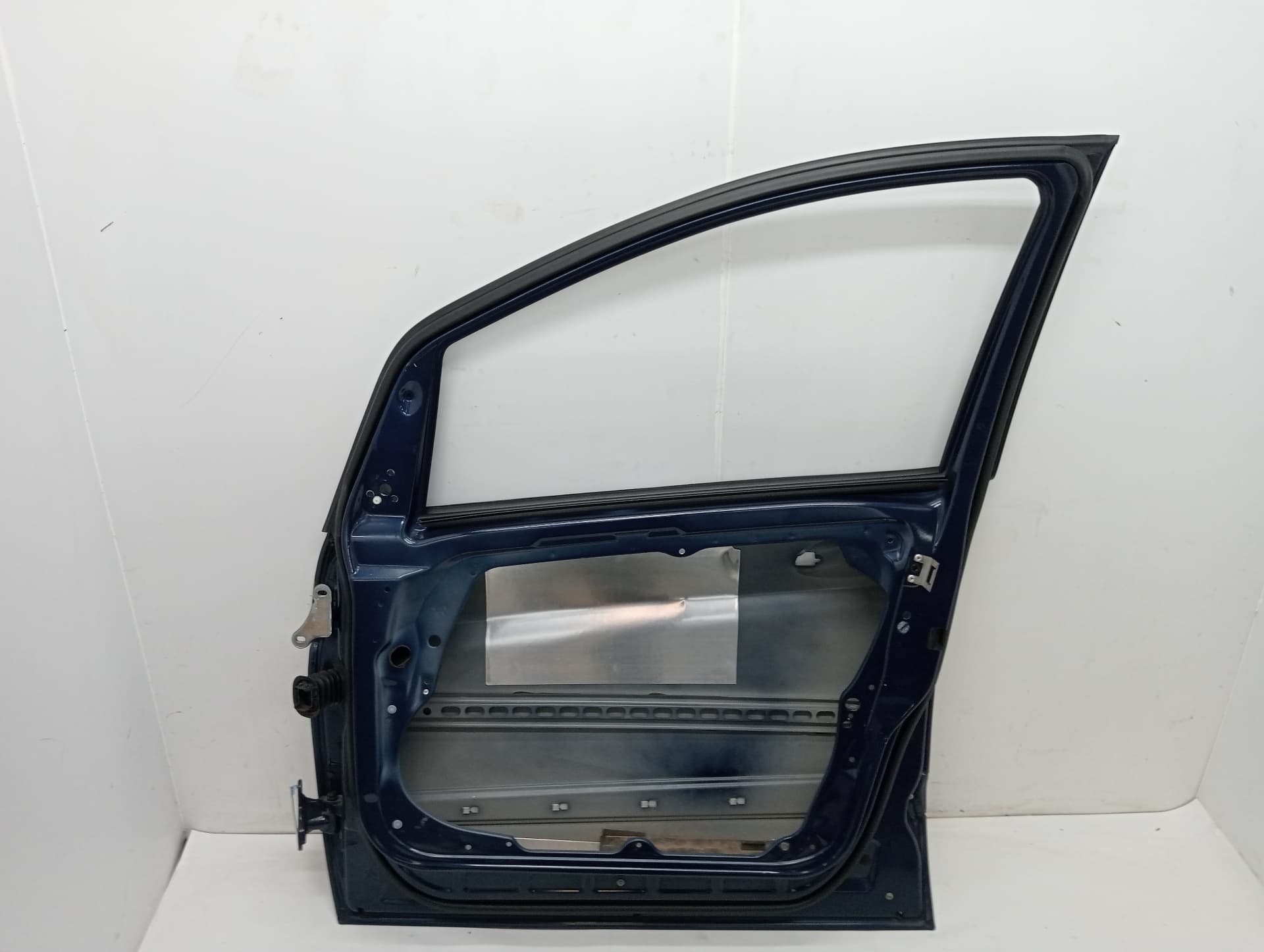 Puerta delantera derecha MERCEDES-BENZ CLASE B (W245) 2