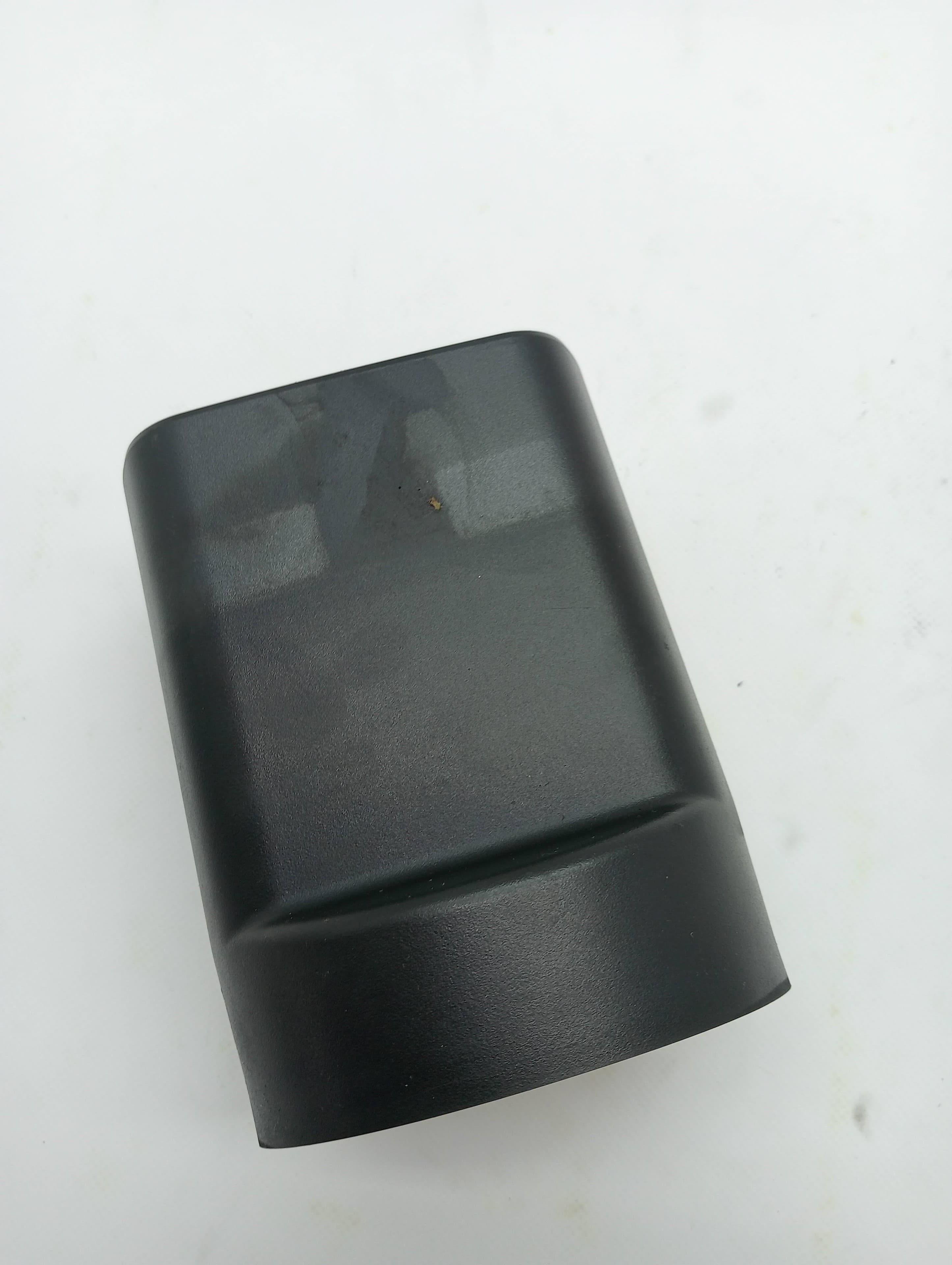 Plastico MERCEDES-BENZ CLASE B (W245) 2