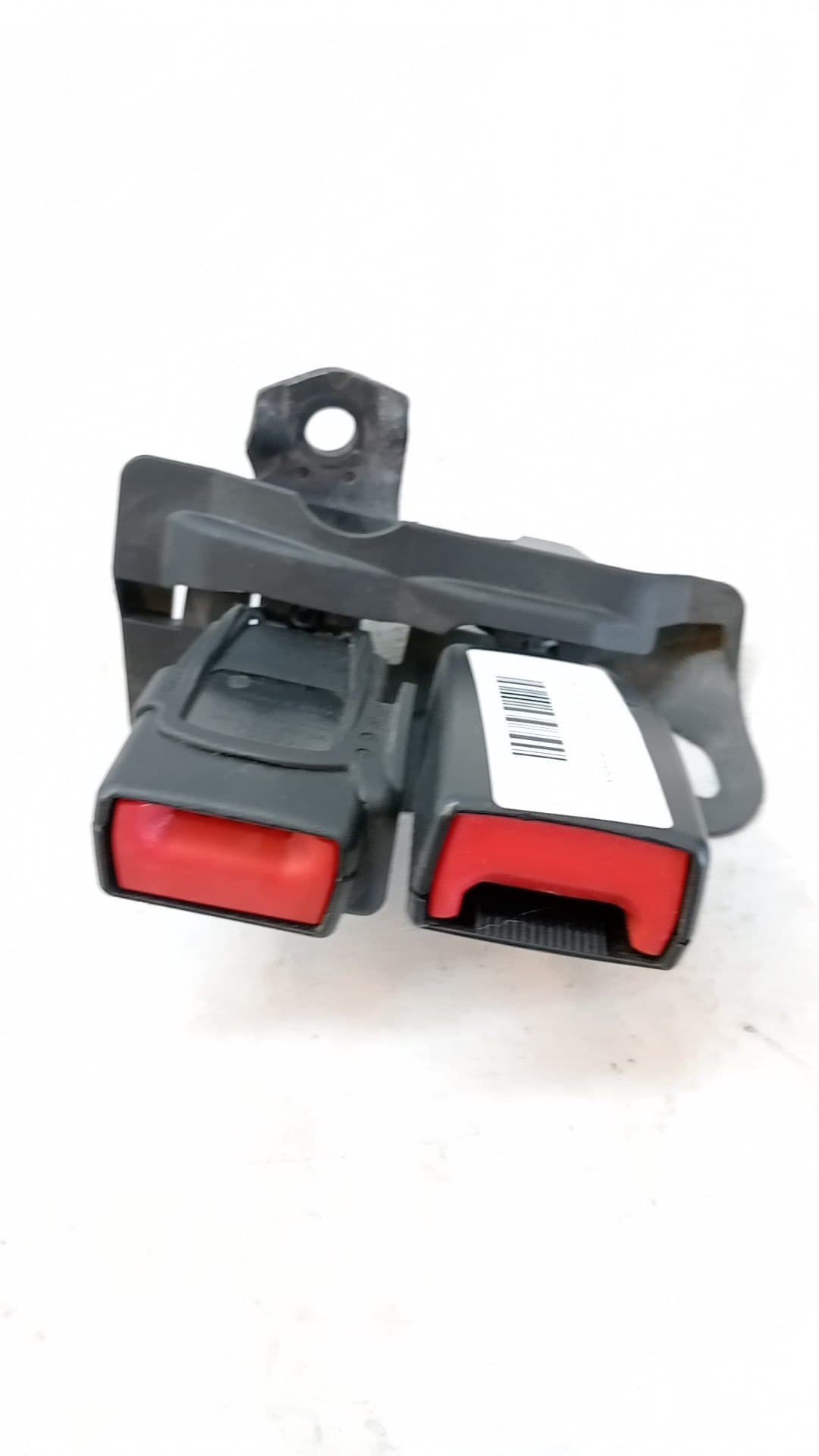Enganche cinturon trasero izquierdo AUDI A4 BERLINA (8E) 2