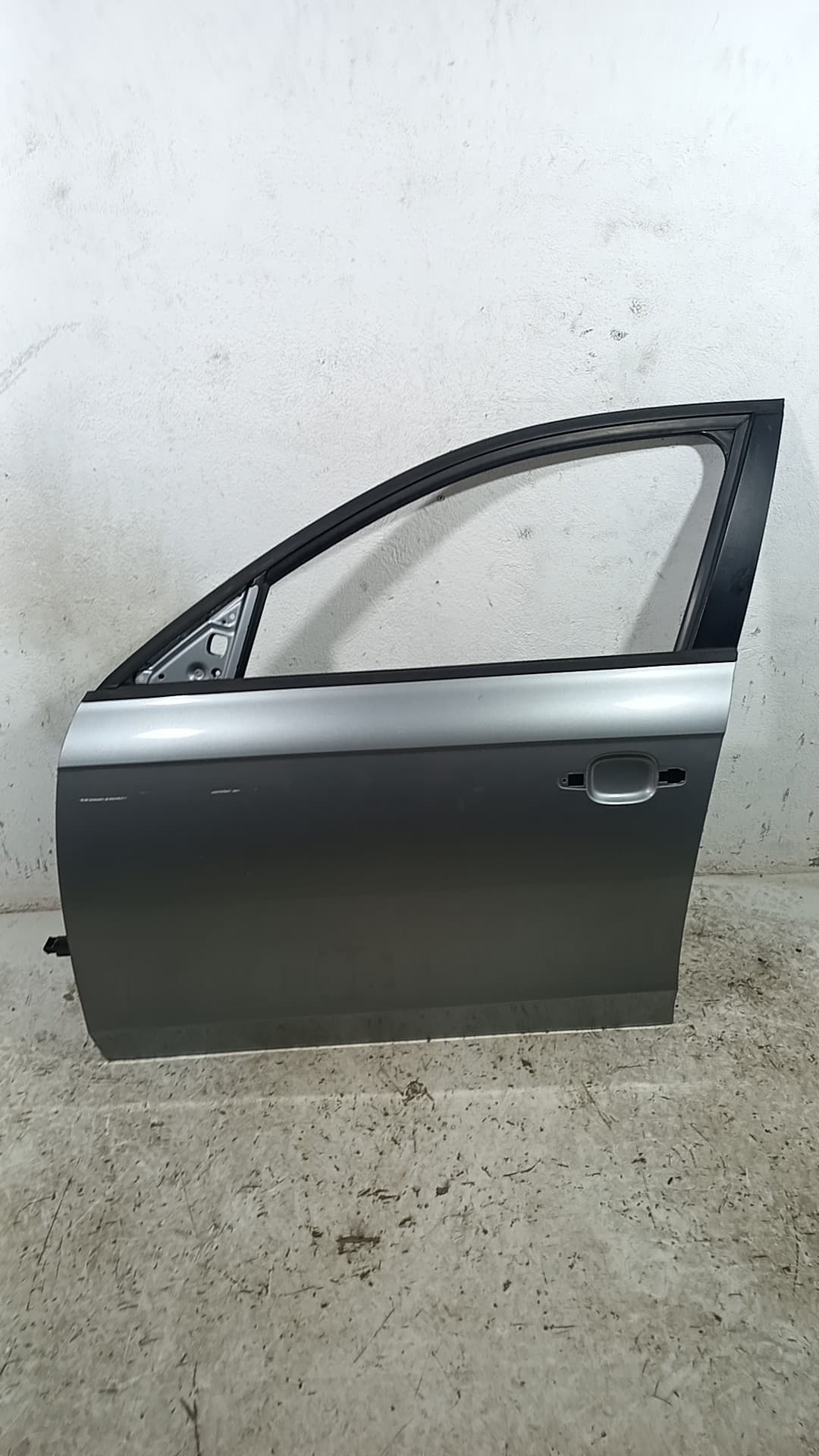 Puerta delantera izquierda AUDI A4 BERLINA (8E)