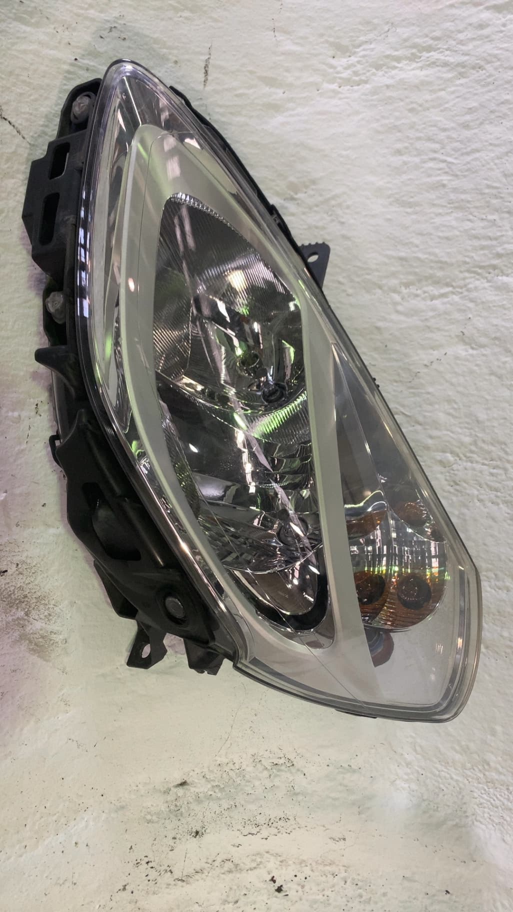 Recambio RENAULT CLIO III ref. 260102112R