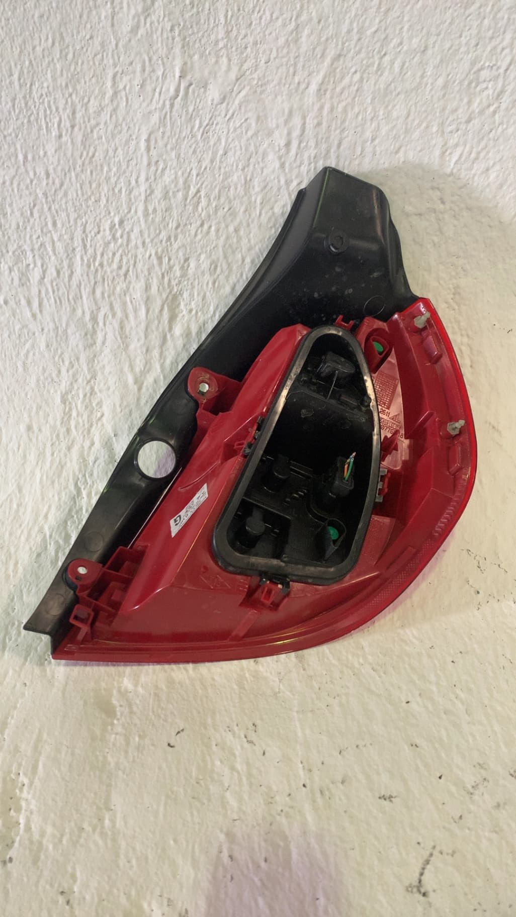 Piloto trasero izquierdo RENAULT CLIO III 2