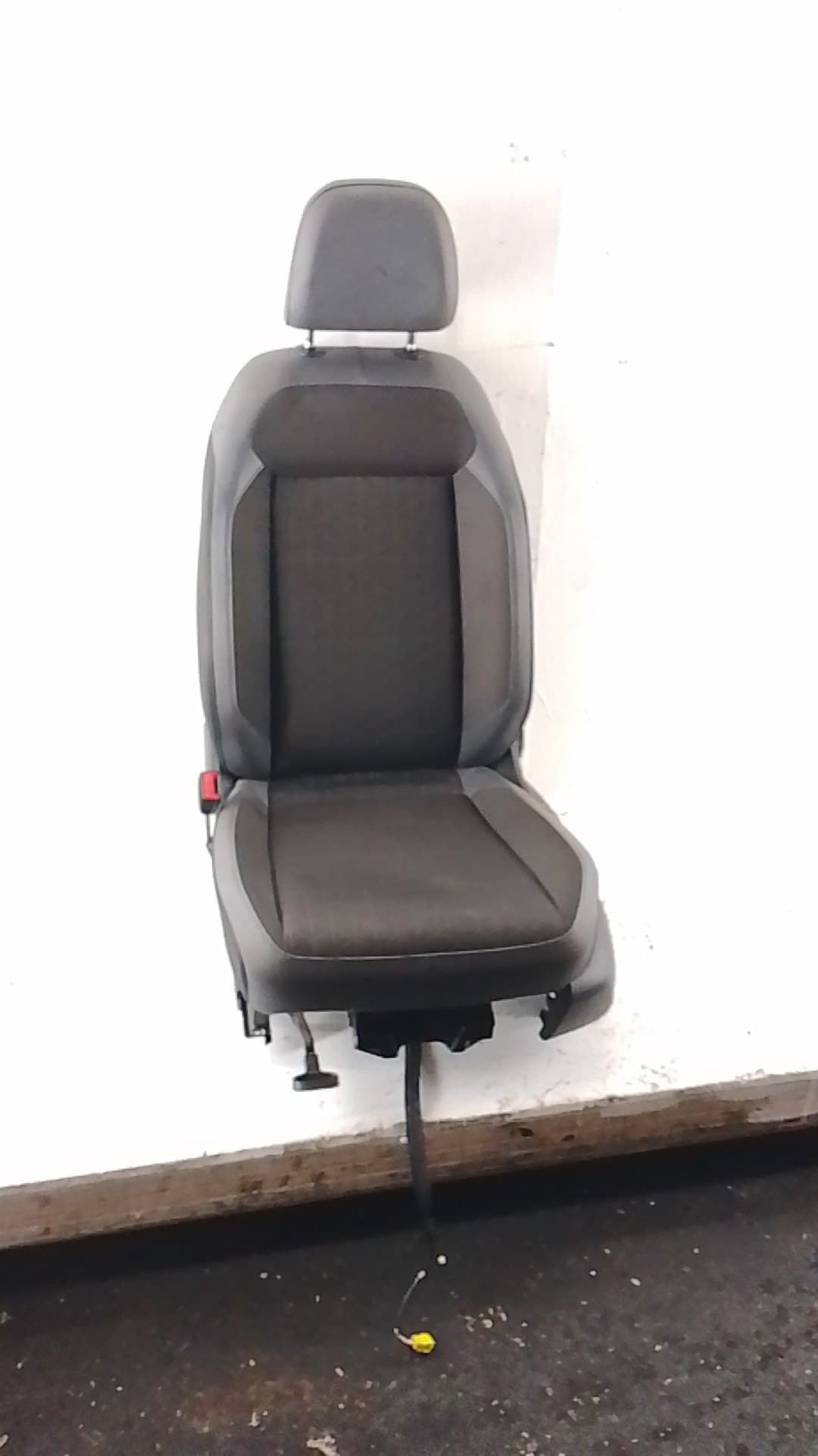 Asiento delantero izquierdo VOLKSWAGEN T-CROSS