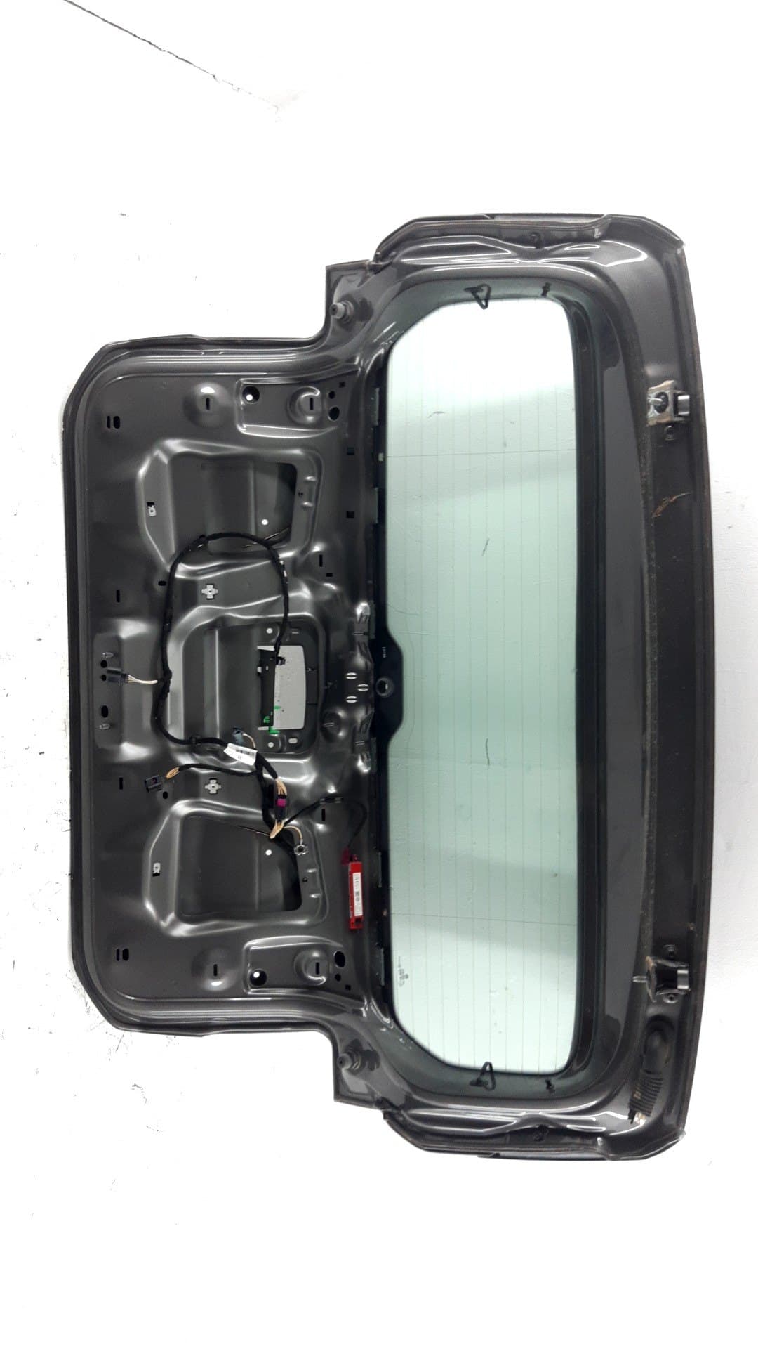 Porton trasero VOLKSWAGEN T-CROSS 2