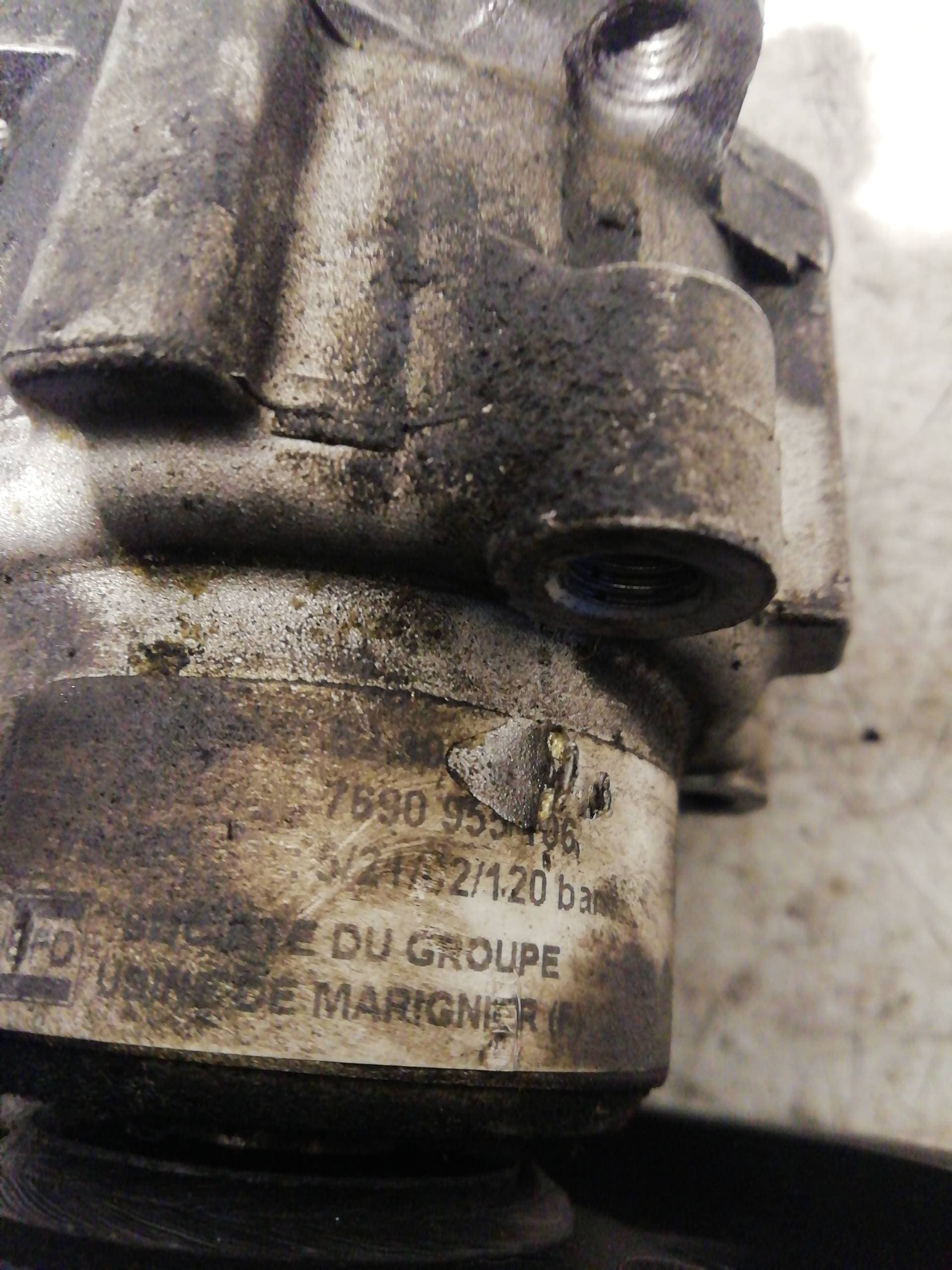 Bomba direccion SAAB 9-5 SEDÁN 2