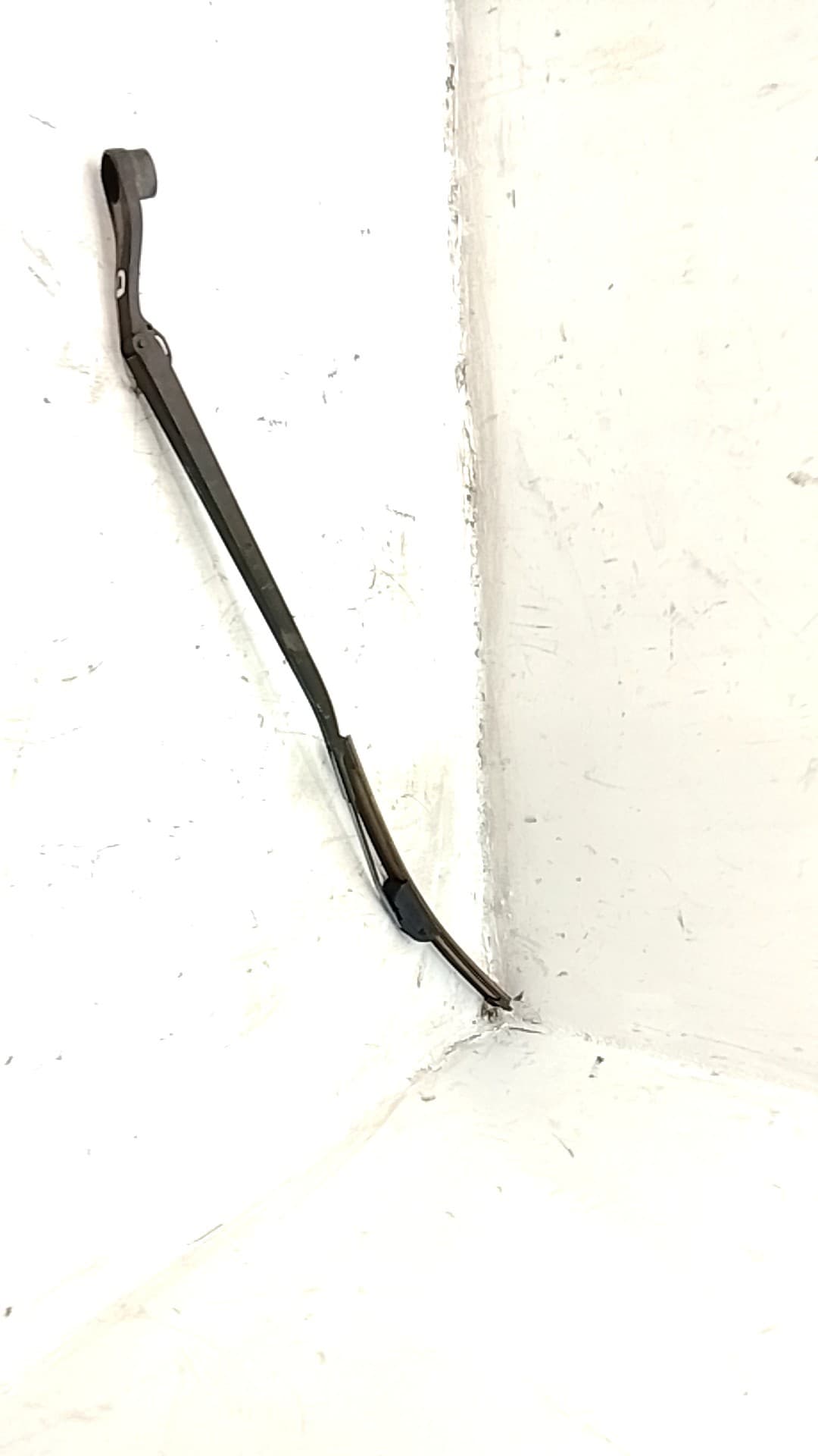 Brazo limpia delantero derecho KIA CERATO 3