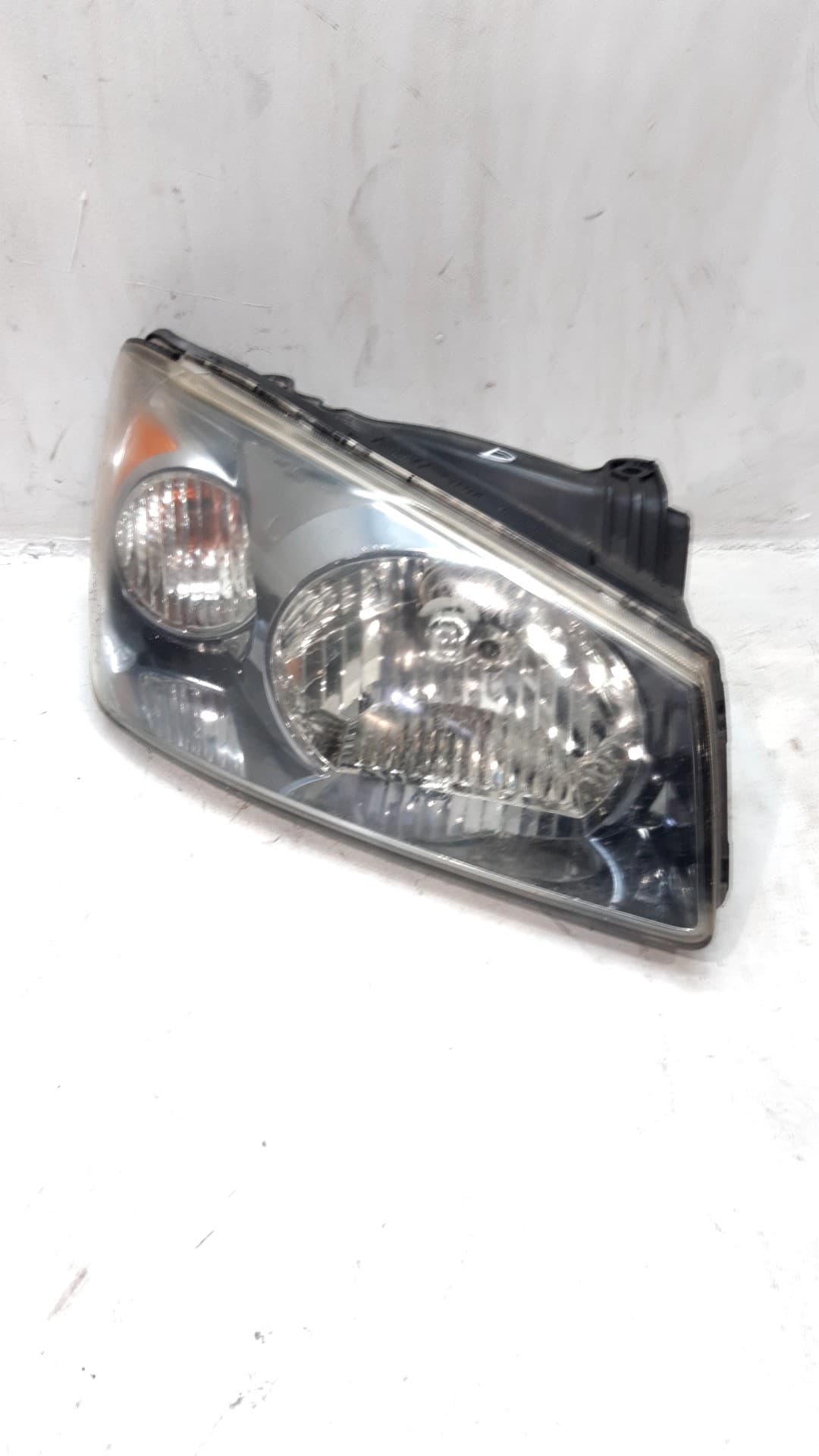 Faro derecho KIA CERATO 3