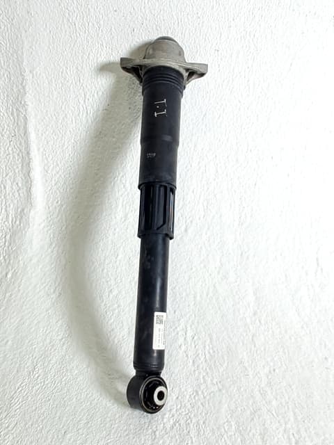 Amortiguador trasero izquierdo CUPRA BORN (K11) 3
