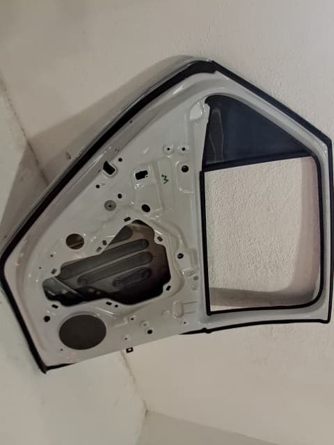 Puerta delantera izquierda CUPRA BORN (K11) 2
