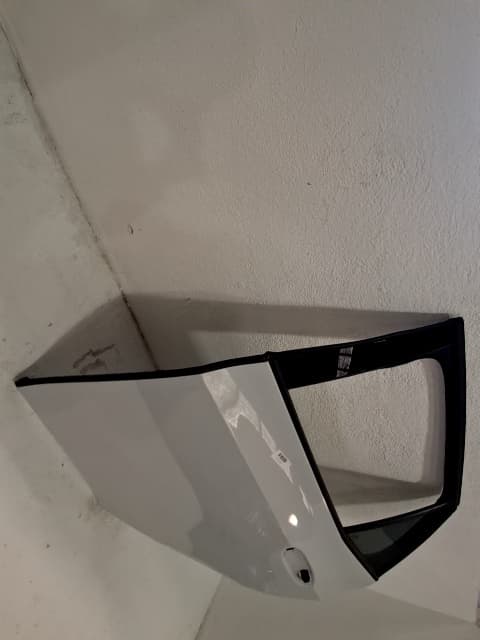 Puerta trasera izquierda CUPRA BORN (K11) 5