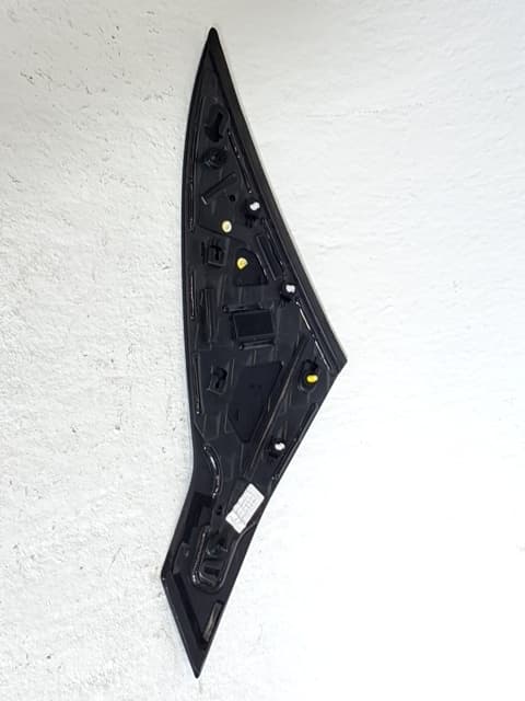 Moldura interior CUPRA BORN (K11)