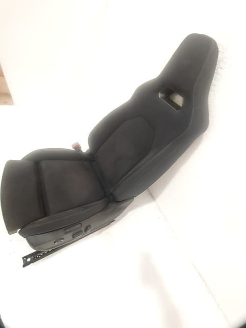 Asiento delantero izquierdo CUPRA BORN (K11)