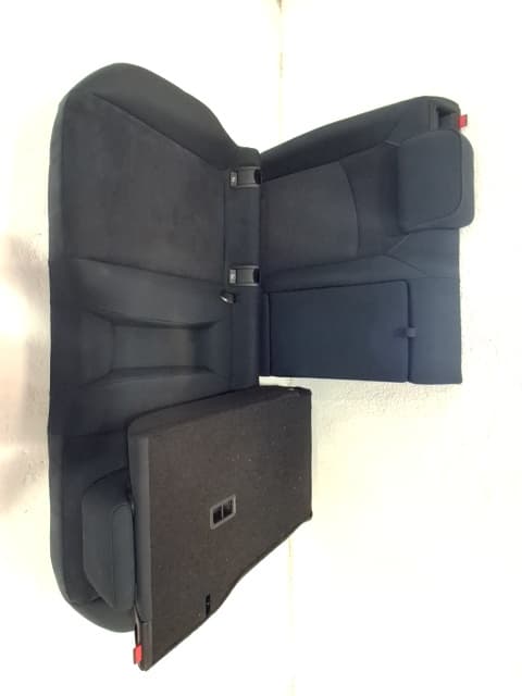 Cerradura asientos traseros CUPRA BORN (K11)