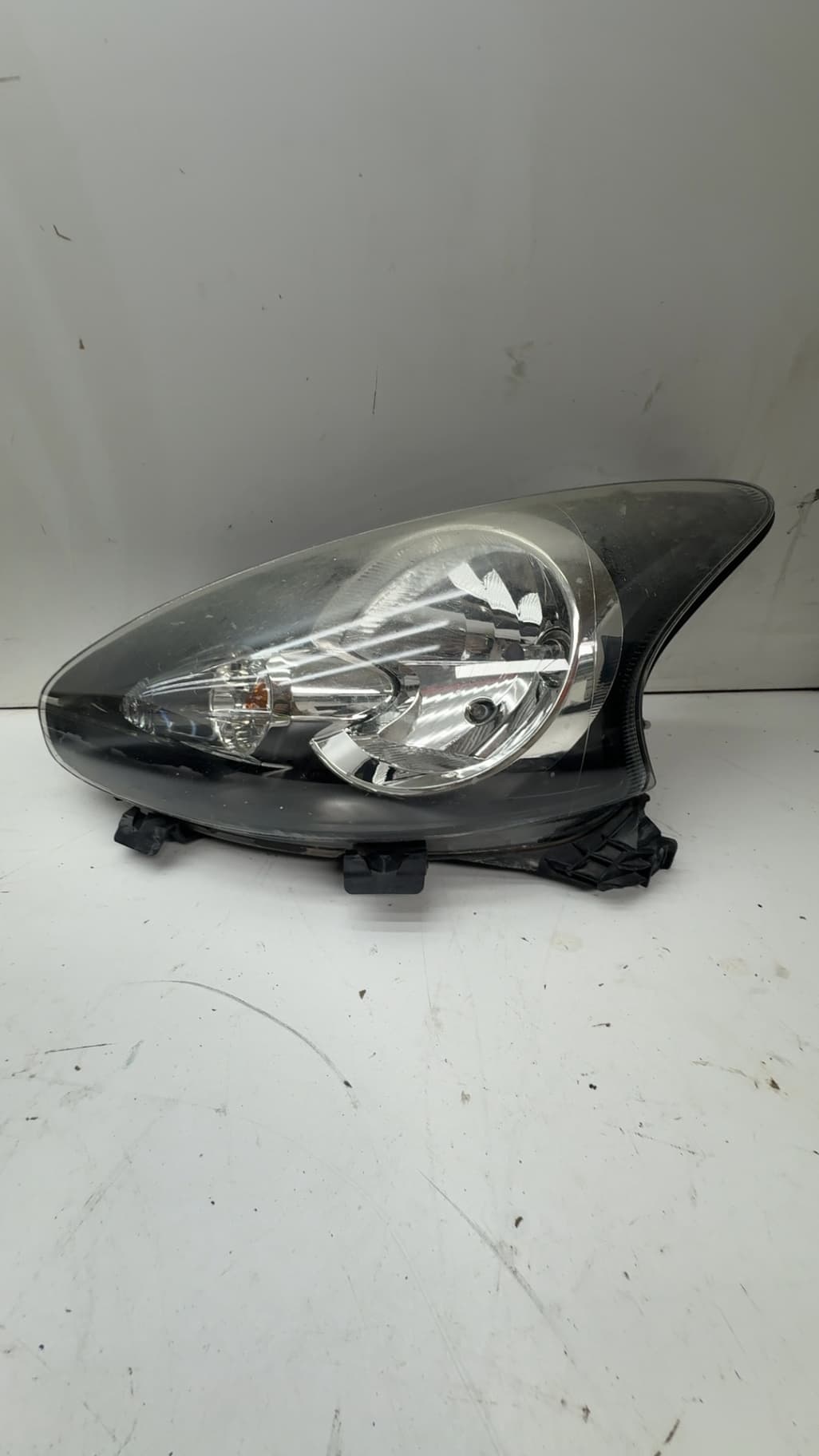 Recambio TOYOTA AYGO (_B1_) ref. 811700H010