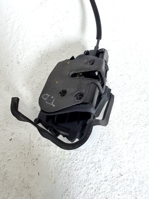 Cerradura puerta trasera derecha FORD MUSTANG MACH-E 2