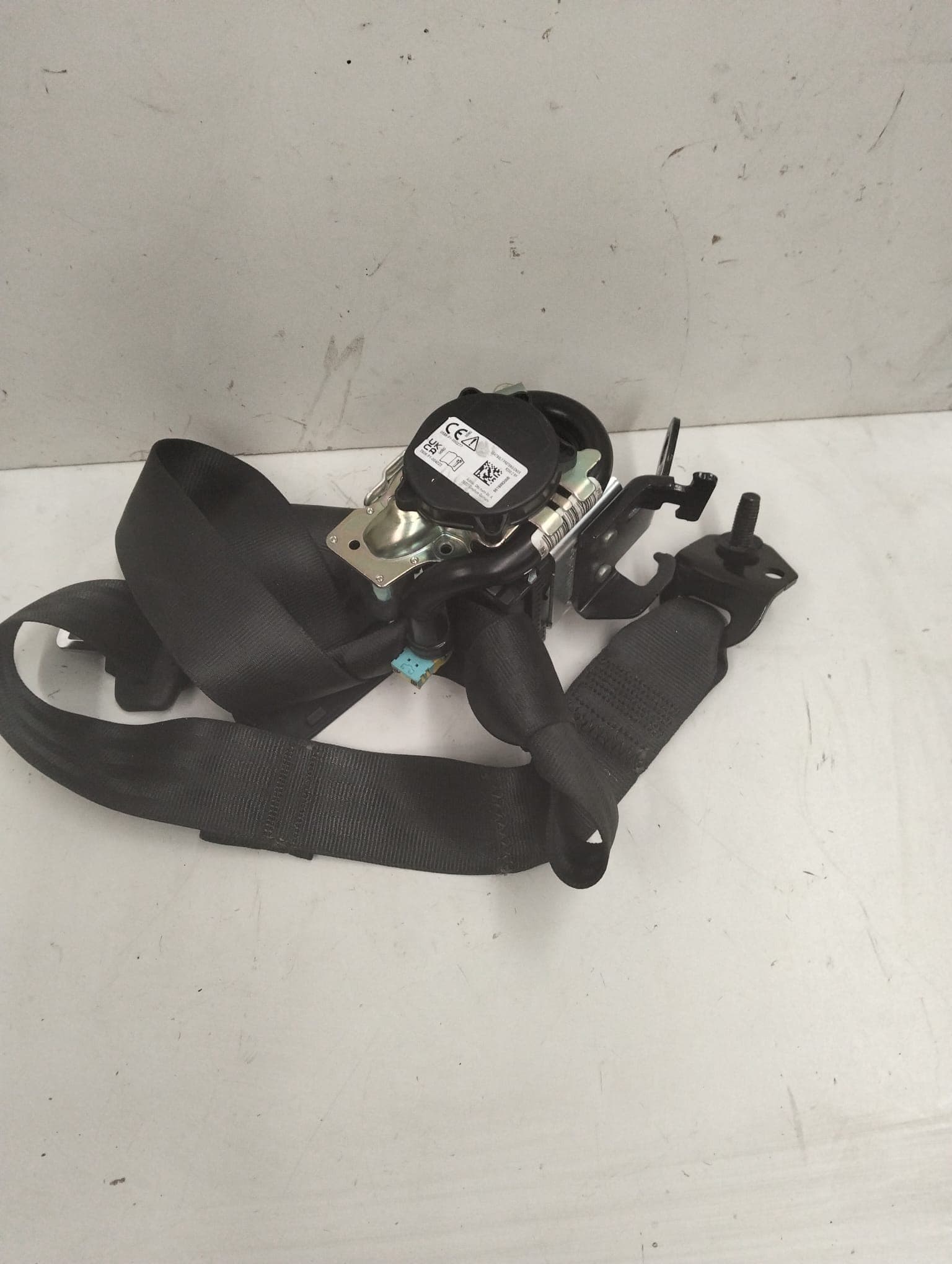 Cinturon seguridad delantero derecho FORD MUSTANG MACH-E