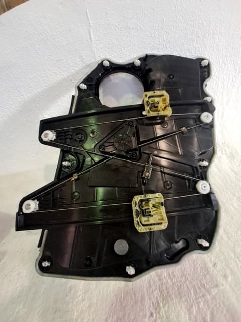 Elevalunas delantero derecho FORD MUSTANG MACH-E