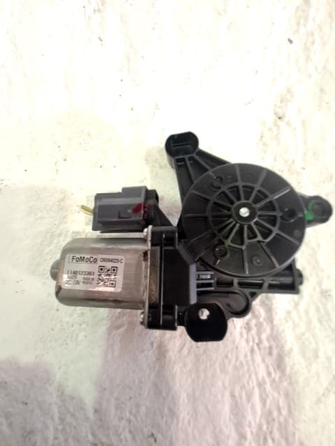 Motor elevalunas delantero derecho FORD MUSTANG MACH-E 3