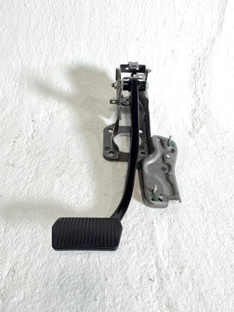 Pedal freno FORD MUSTANG MACH-E 5