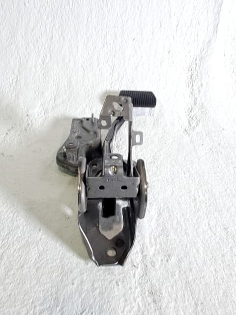 Pedal freno FORD MUSTANG MACH-E 2