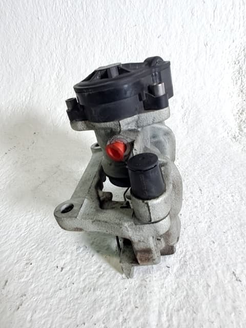 Recambio FORD MUSTANG MACH-E ref. 2455419 5