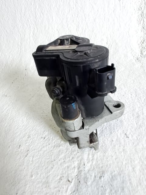 Recambio FORD MUSTANG MACH-E ref. 2455419 4