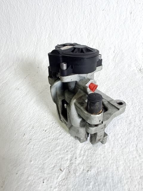 Recambio FORD MUSTANG MACH-E ref. 2455674 4