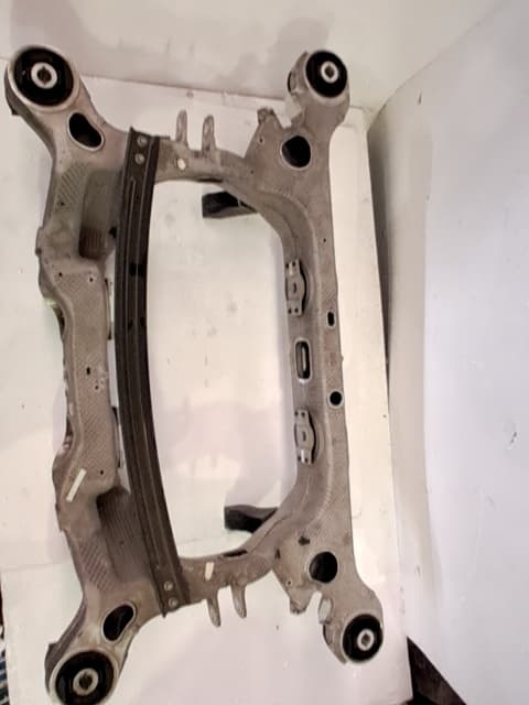Puente trasero FORD MUSTANG MACH-E 5