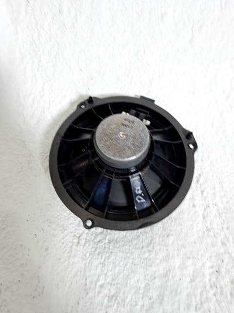 Altavoz FORD MUSTANG MACH-E 2