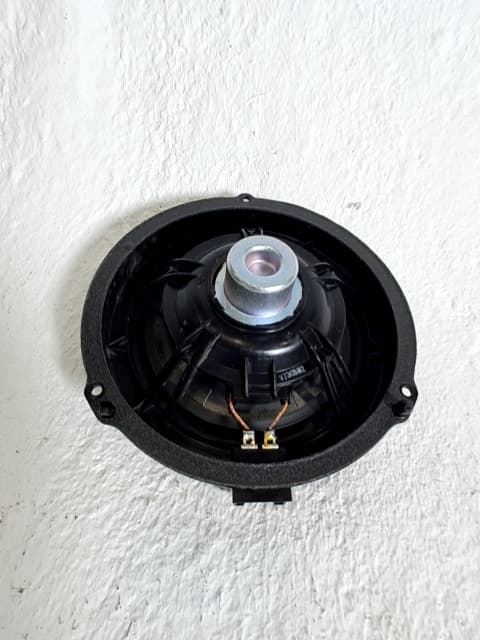 Altavoz FORD MUSTANG MACH-E 2