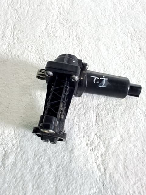 Cerradura puerta trasera izquierda FORD MUSTANG MACH-E