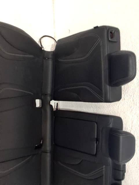 Cerradura asientos traseros FORD MUSTANG MACH-E 4