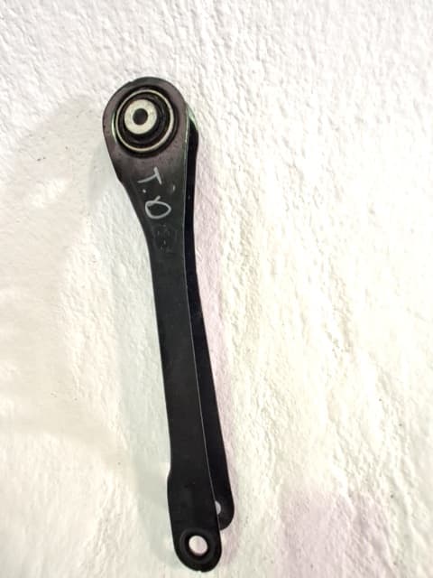 Brazo suspension inferior trasero derecho FORD MUSTANG MACH-E 3