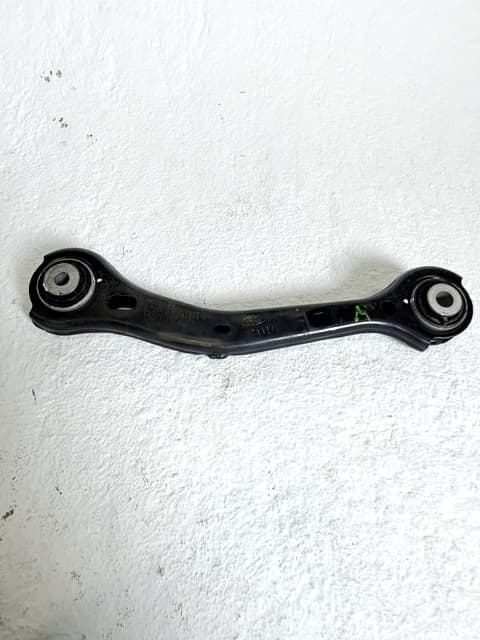 Brazo suspension superior trasero derecho FORD MUSTANG MACH-E 3