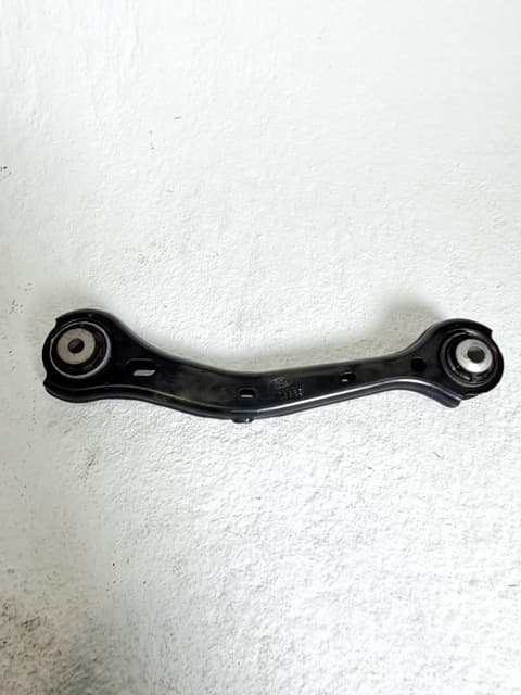 Brazo suspension superior trasero izquierdo FORD MUSTANG MACH-E 3