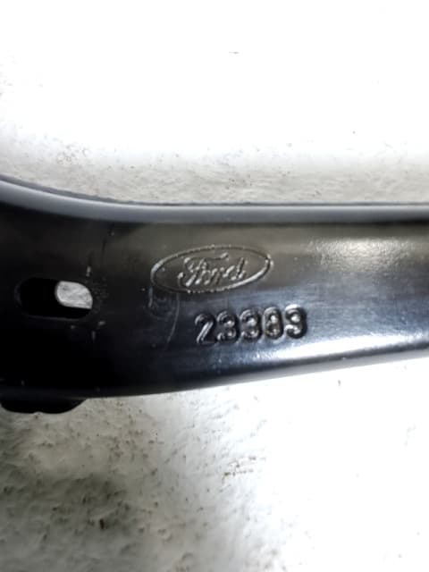 Brazo suspension superior trasero izquierdo FORD MUSTANG MACH-E