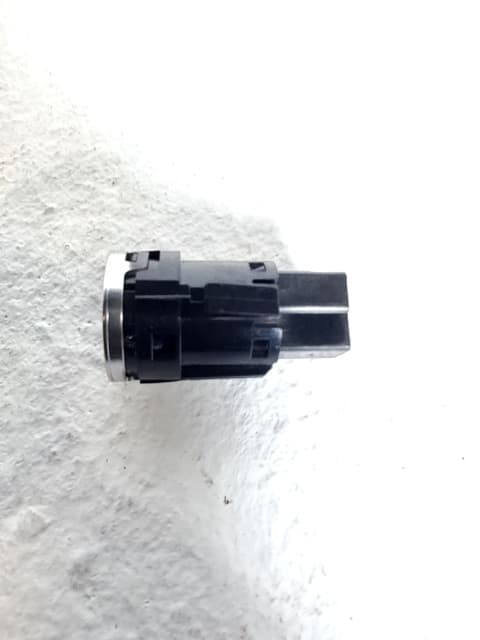 Recambio FORD MUSTANG MACH-E ref. 2476701 3