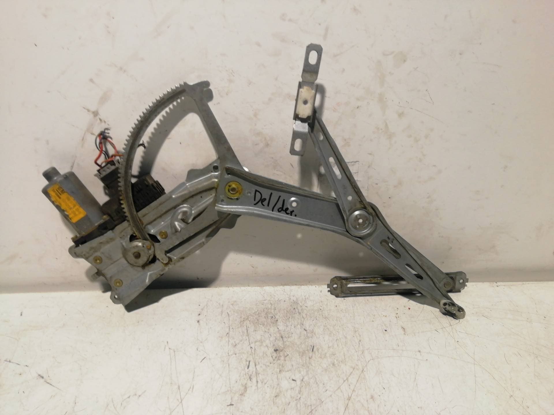 Elevalunas delantero derecho OPEL ZAFIRA A