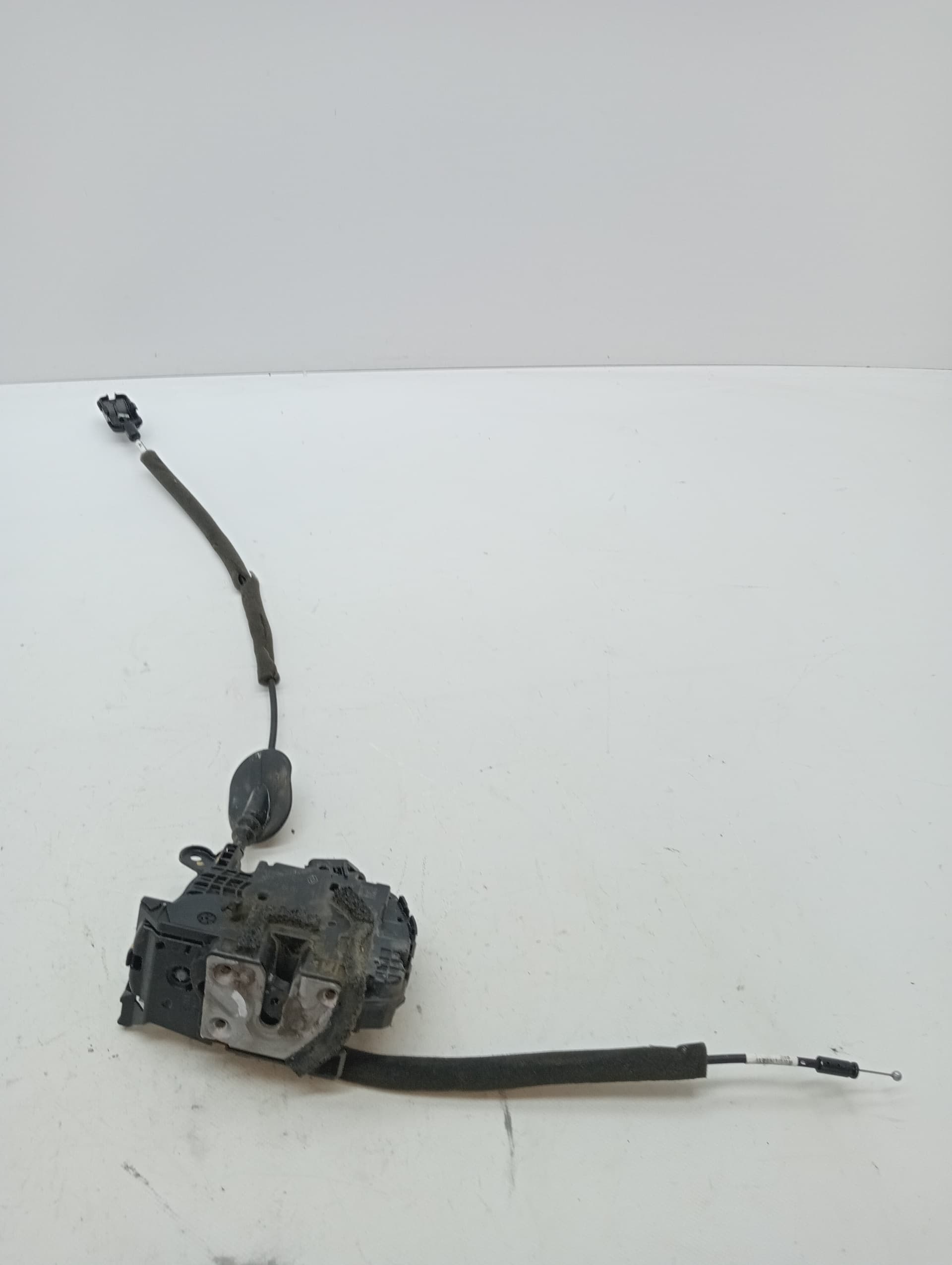 Cerradura puerta trasera derecha RENAULT CLIO IV 3