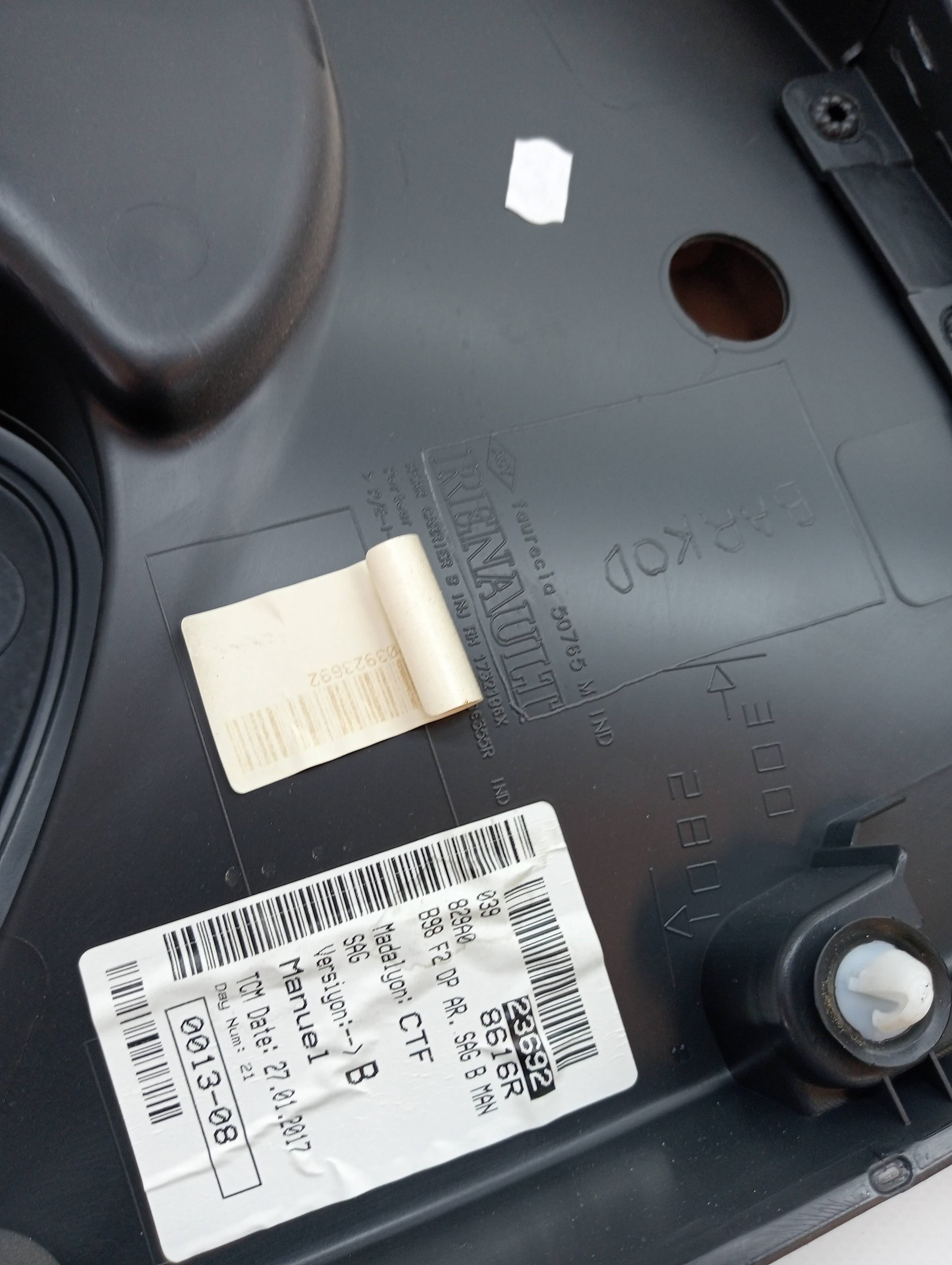 Guarnecido puerta trasera derecha RENAULT CLIO IV