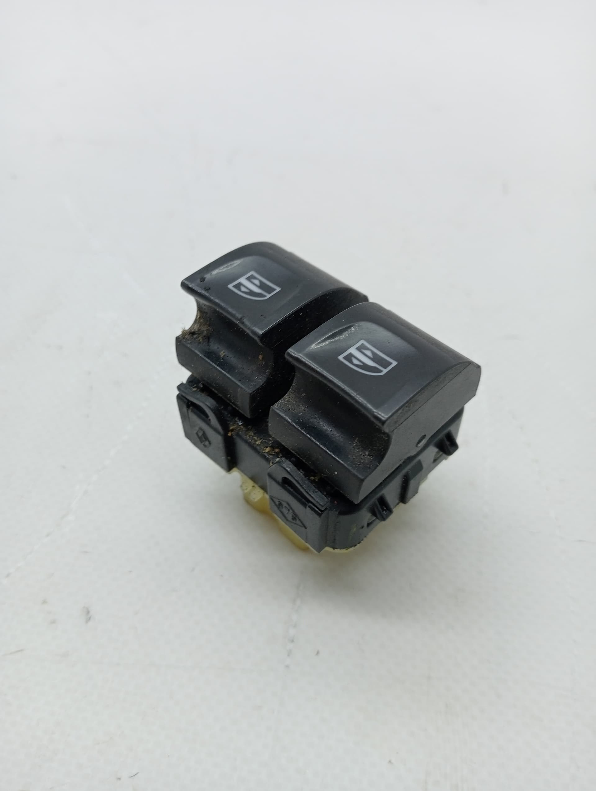 Mando elevalunas delantero izquierdo RENAULT CLIO IV