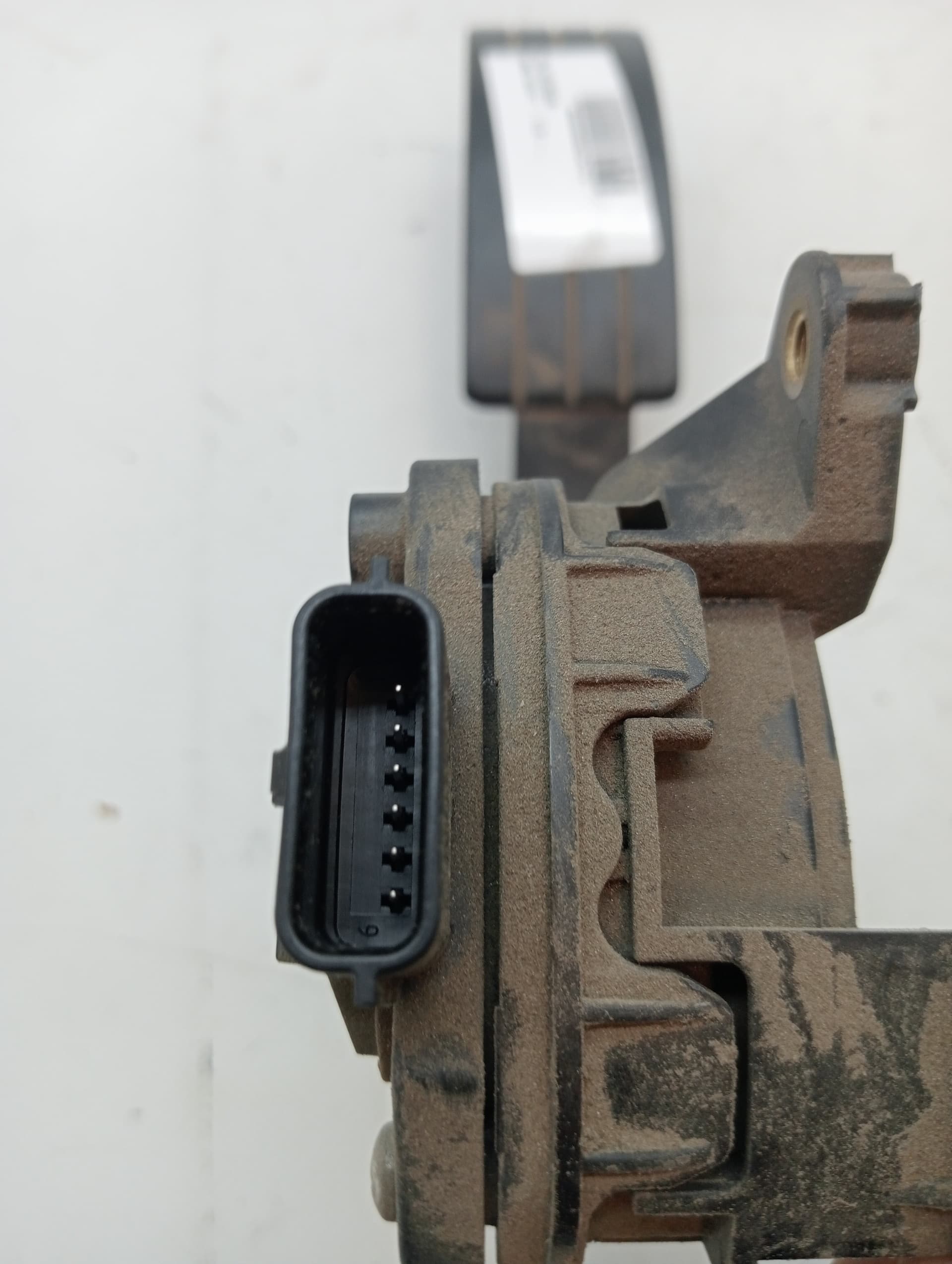 Pedal acelerador RENAULT CLIO IV 2