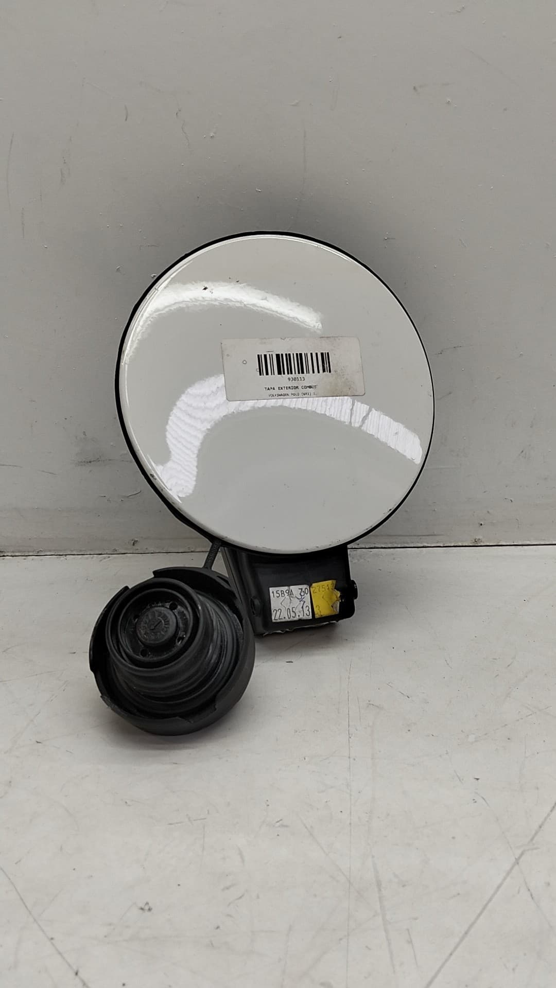 Tapa exterior combustible VOLKSWAGEN POLO (6R1)