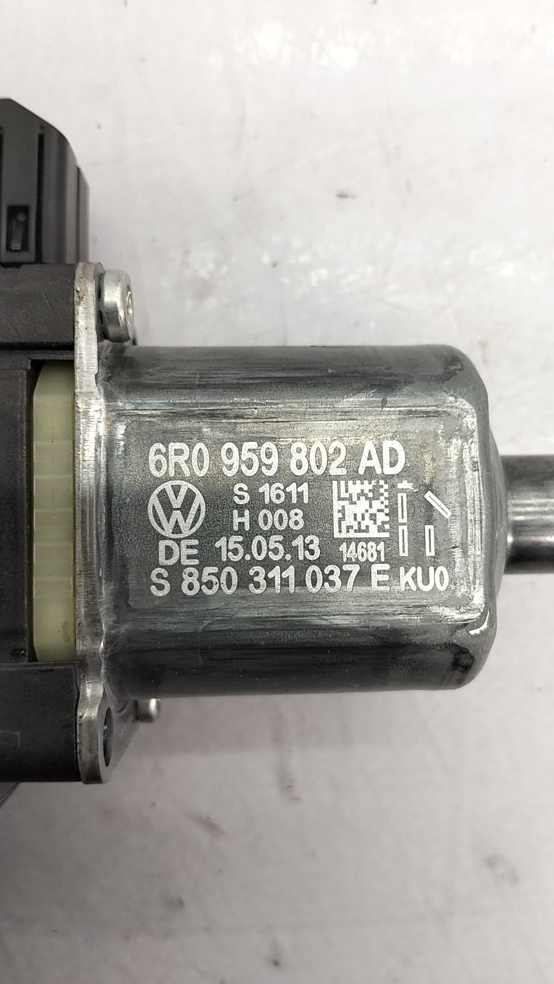Motor elevalunas trasero izquierdo VOLKSWAGEN POLO (6R1) 2