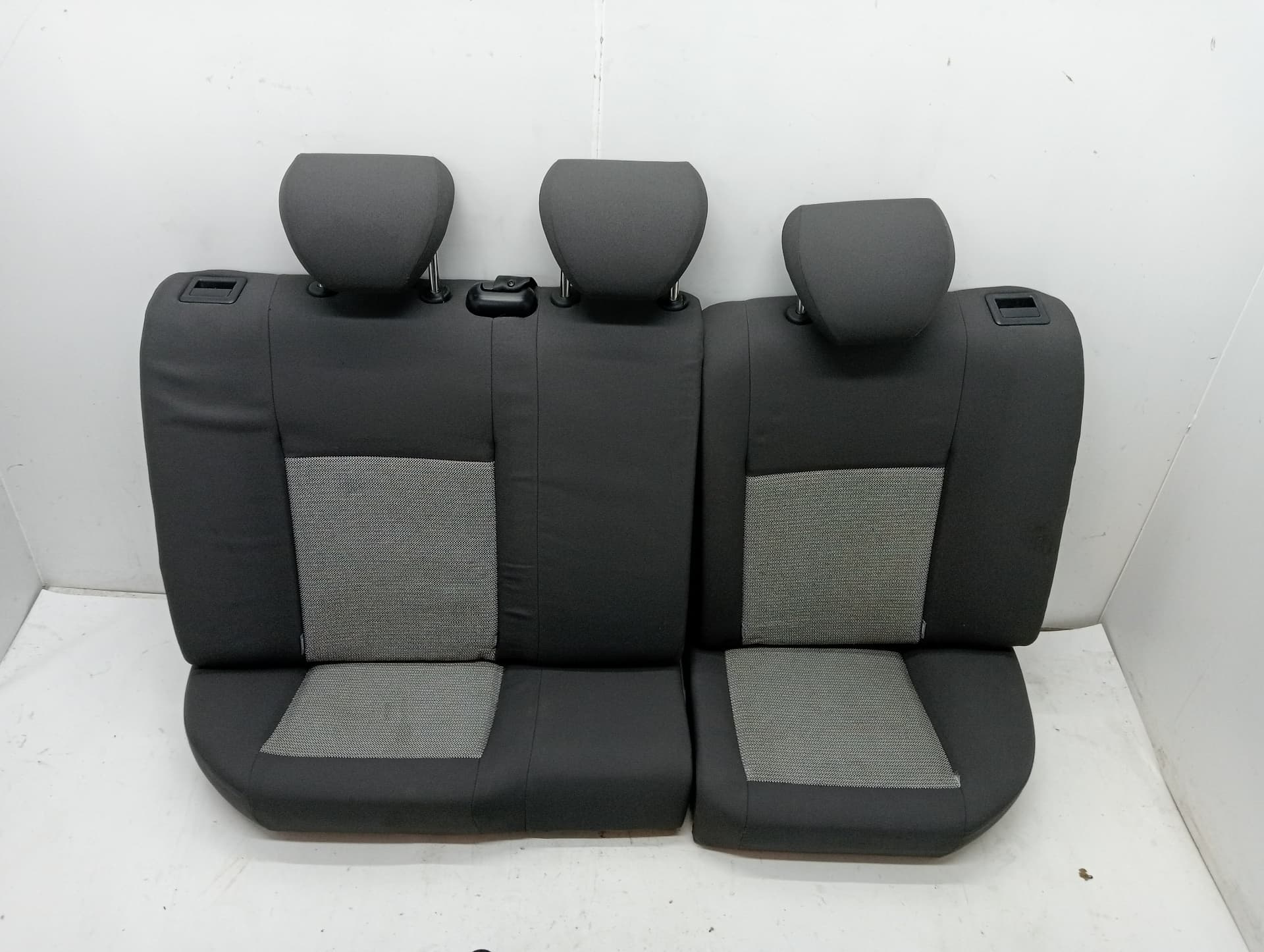 Cerradura asientos traseros SEAT IBIZA SC (6J1)