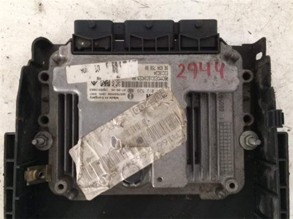Centralita motor uce PEUGEOT 207