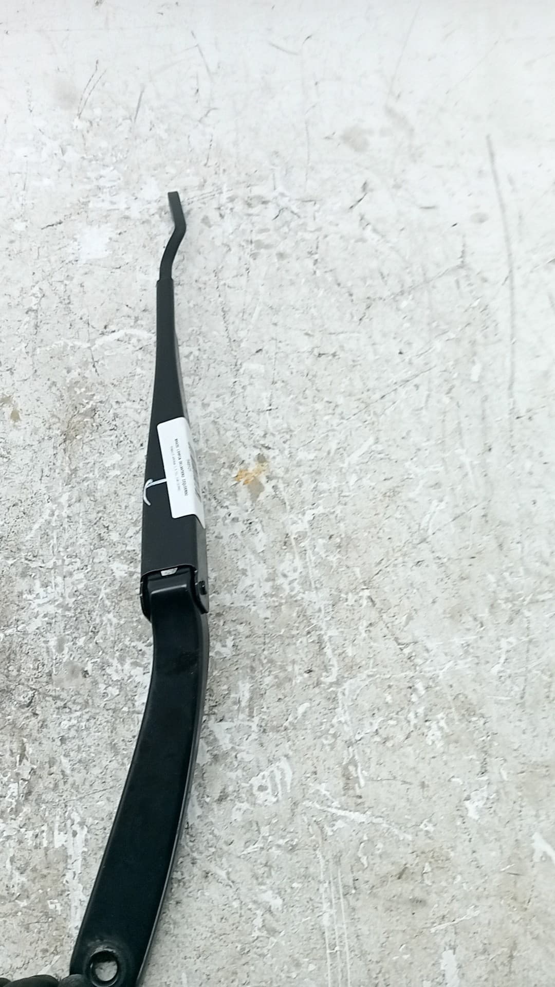 Brazo limpia delantero izquierdo RENAULT ARKANA 2