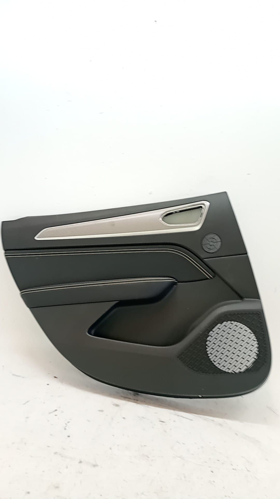 Recambio RENAULT ARKANA ref. 829A14583R
