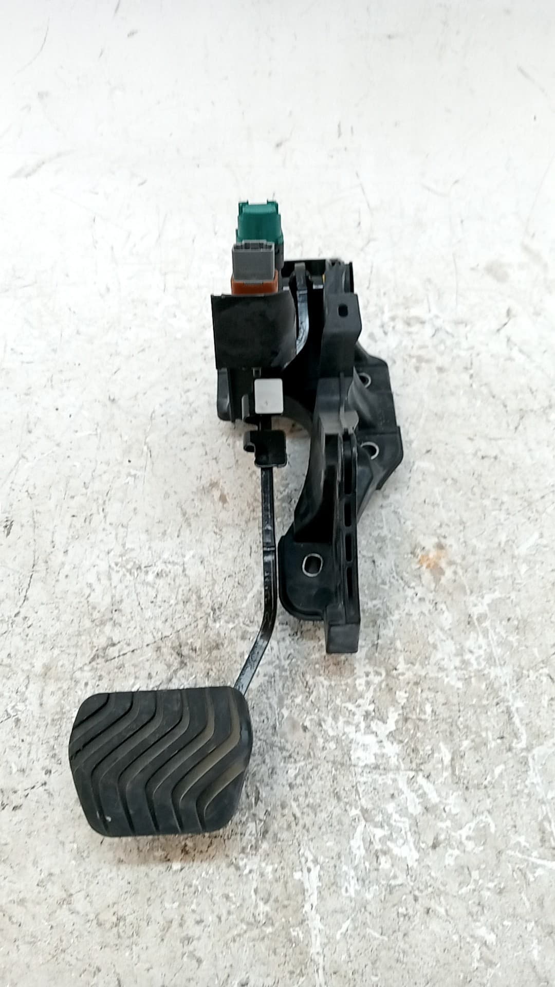 Pedal freno RENAULT ARKANA